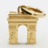 Anhänger Triomphe aus Messing mit Goldfinish Anhänger Triomphe aus Messing mit Goldfinish
