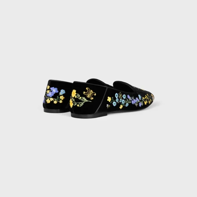 Aura Loafer aus mit Blumen besticktem Samt Aura Loafer aus mit Blumen besticktem Samt