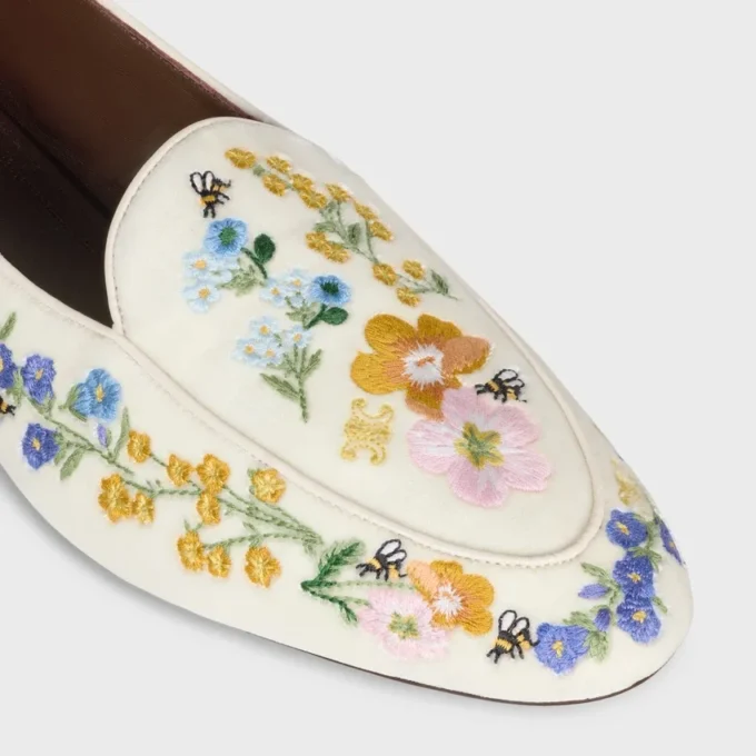 Aura Loafer aus mit Blumen besticktem Samt Aura Loafer aus mit Blumen besticktem Samt