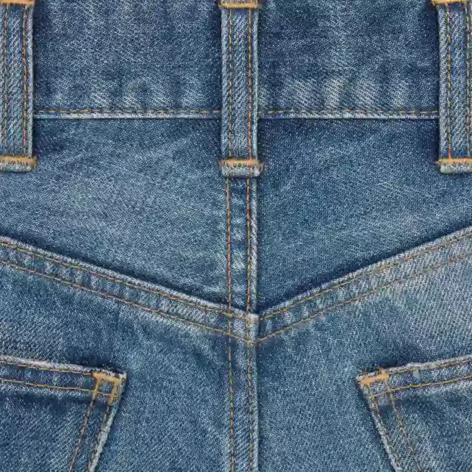 Ausgestellte Surf-Jeans aus Union-Wash-Denim Ausgestellte Surf-Jeans aus Union-Wash-Denim