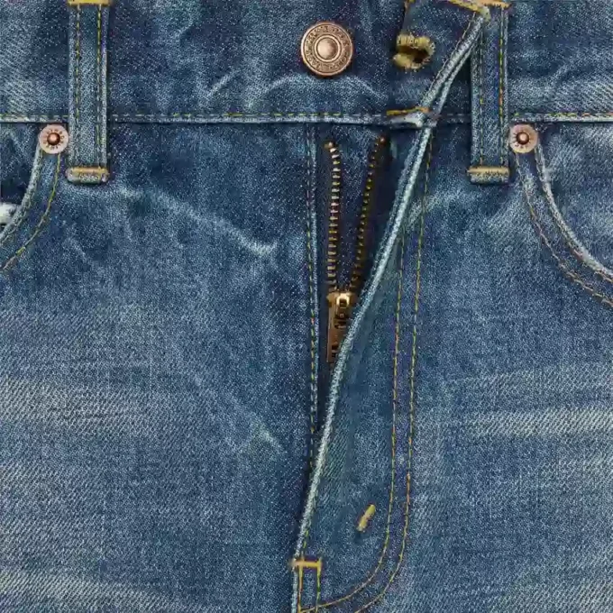 Ausgestellte Surf-Jeans aus Union-Wash-Denim Ausgestellte Surf-Jeans aus Union-Wash-Denim