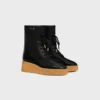 Austin Schnürstiefel aus glänzendem Kalbsleder Austin Schnürstiefel aus glänzendem Kalbsleder