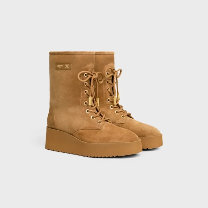 Austin Schnürstiefel aus Kalbsveloursleder und Lammfell Austin Schnürstiefel aus Kalbsveloursleder und Lammfell