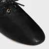 Ballerina-Schuh mit Schnürung aus Lammleder Ballerina-Schuh mit Schnürung aus Lammleder