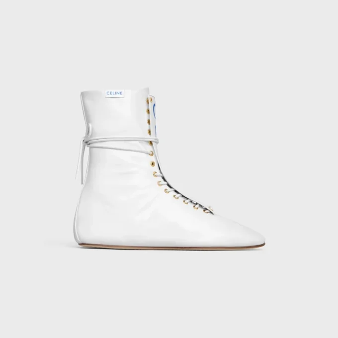Ballet High – Schnürstiefel aus Lammleder Ballet High – Schnürstiefel aus Lammleder