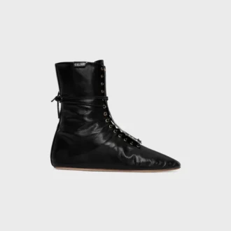 Ballet High – Schnürstiefel aus Lammleder