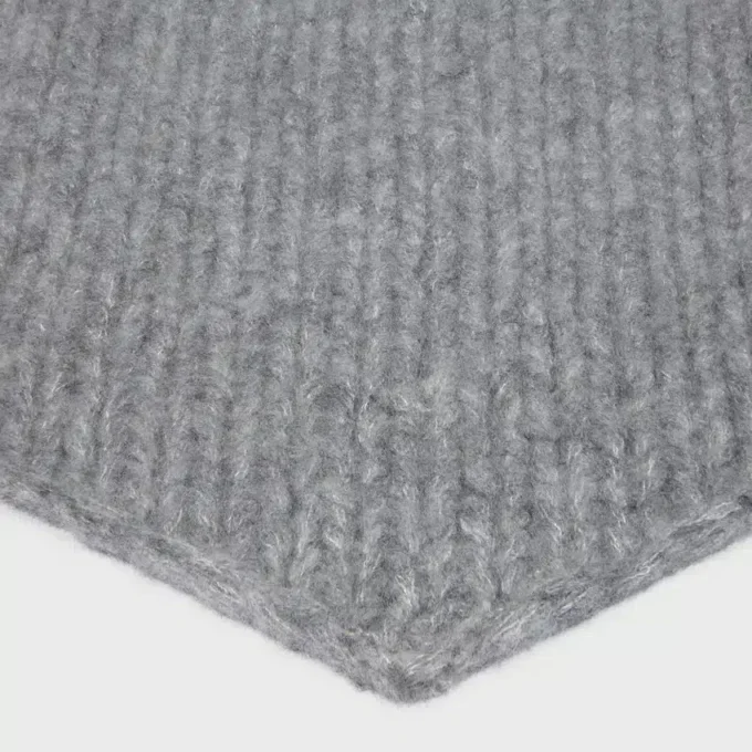 Bandana aus Kaschmir und Seide Bandana aus Kaschmir und Seide