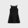 Besticktes Kleid aus doppeltem Wollkrepp