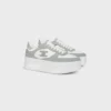 Block-Keil-Sneaker aus Kalbsleder und Kalbsveloursleder Block-Keil-Sneaker aus Kalbsleder und Kalbsveloursleder