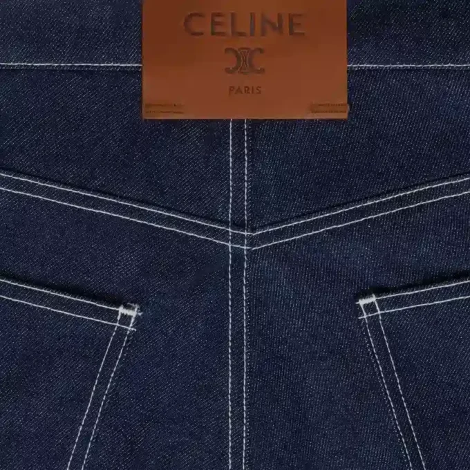 Boyfriend-Jeans 002 aus leichtem Indigo-Denim