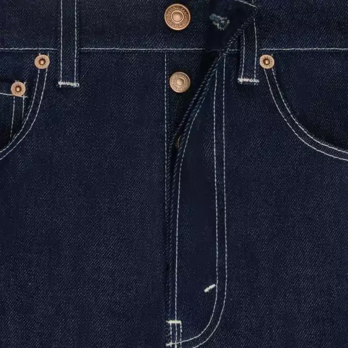 Boyfriend-Jeans 002 aus leichtem Indigo-Denim