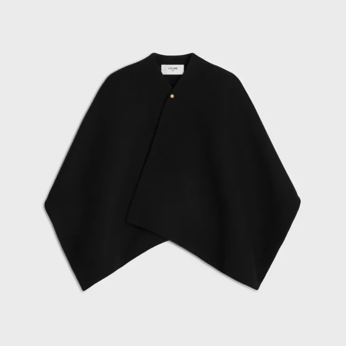 Cape aus Wollfilz Cape aus Wollfilz