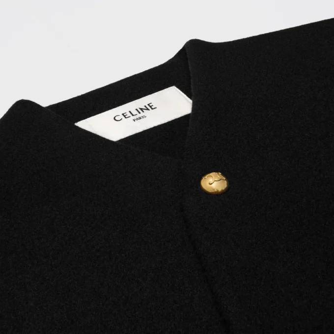 Cape aus Wollfilz Cape aus Wollfilz