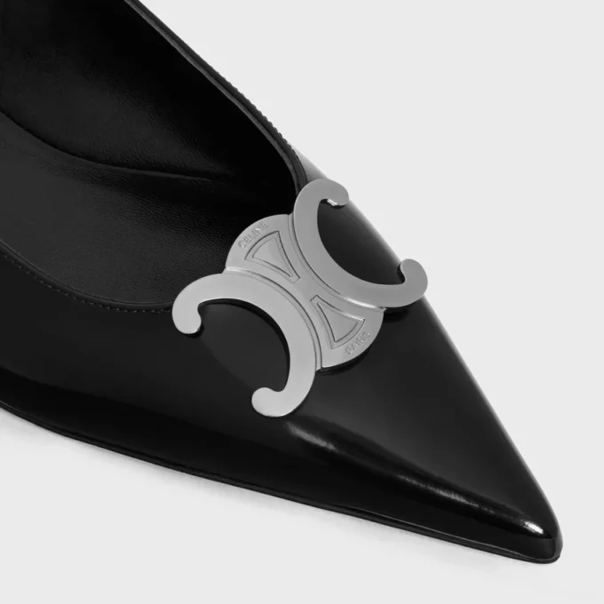 CELINE Alma Triomphe flacher Slingback aus glänzendem Kalbsleder CELINE Alma Triomphe flacher Slingback aus glänzendem Kalbsleder