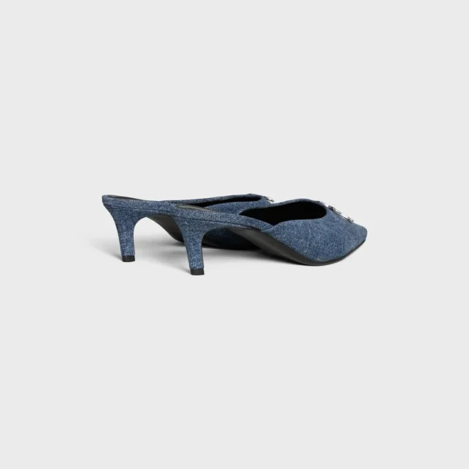 CELINE Alma Triomphe Pantolette aus Denim CELINE Alma Triomphe Pantolette aus Denim