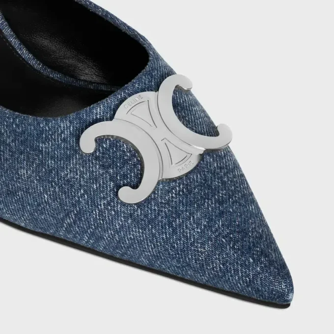 CELINE Alma Triomphe Pantolette aus Denim CELINE Alma Triomphe Pantolette aus Denim