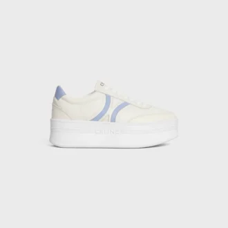 CELINE – Block-Sneaker mit Triomphe-Motiv auf der Rückseite und Keilsohle aus Kalbsleder