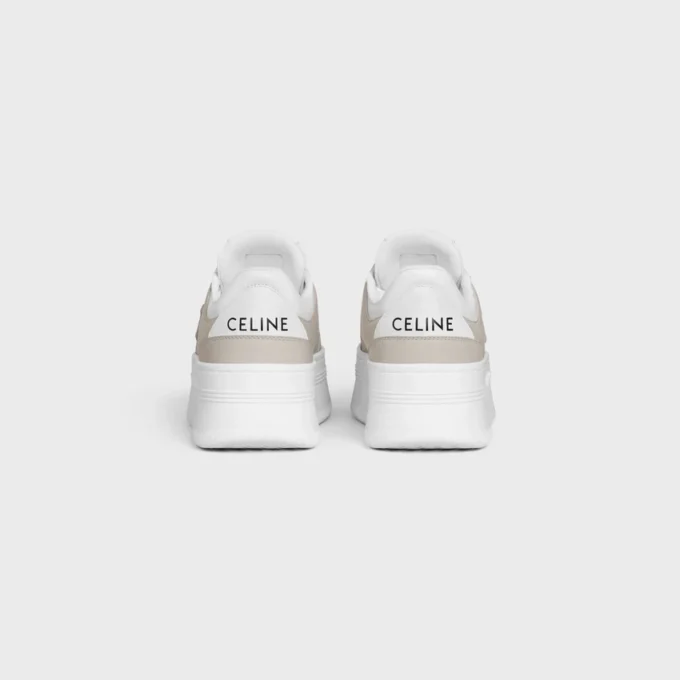 CELINE – Block-Sneaker mit Triomphe-Motiv aus Kalbsleder CELINE – Block-Sneaker mit Triomphe-Motiv aus Kalbsleder