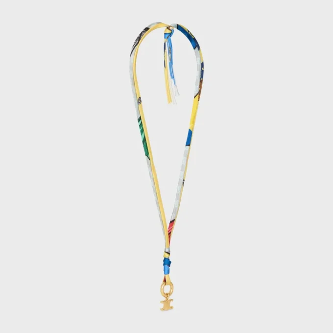 CELINE Charms Cordon-Halskette aus Seide und Messing mit Goldfinish CELINE Charms Cordon-Halskette aus Seide und Messing mit Goldfinish