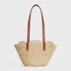 Celine Classic Panier Small, geflochtenes Triomphe-Modell aus Raffia und Kalbsleder Celine Classic Panier Small, geflochtenes Triomphe-Modell aus Raffia und Kalbsleder
