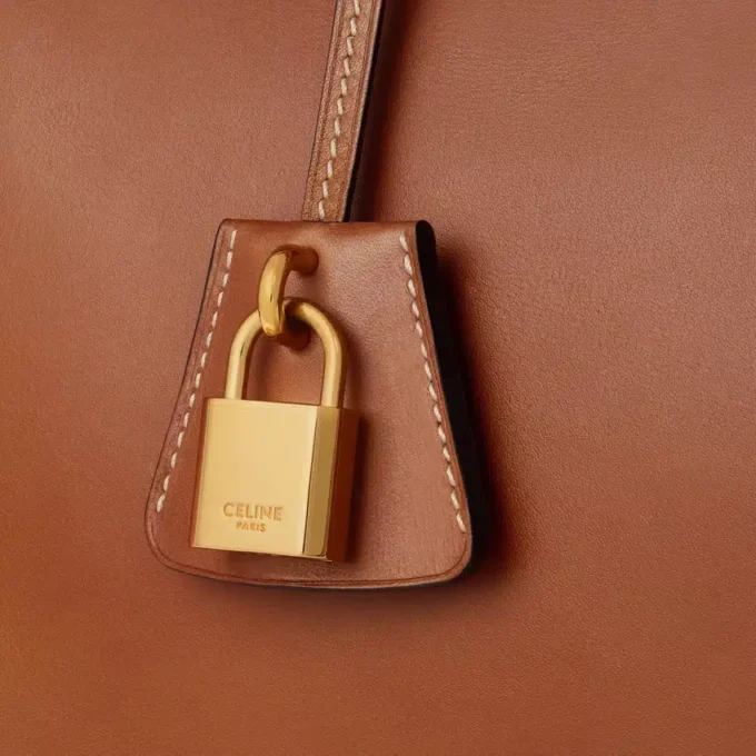 Celine Conti Tasche aus naturfarbenem Kalbsleder Celine Conti Tasche aus naturfarbenem Kalbsleder