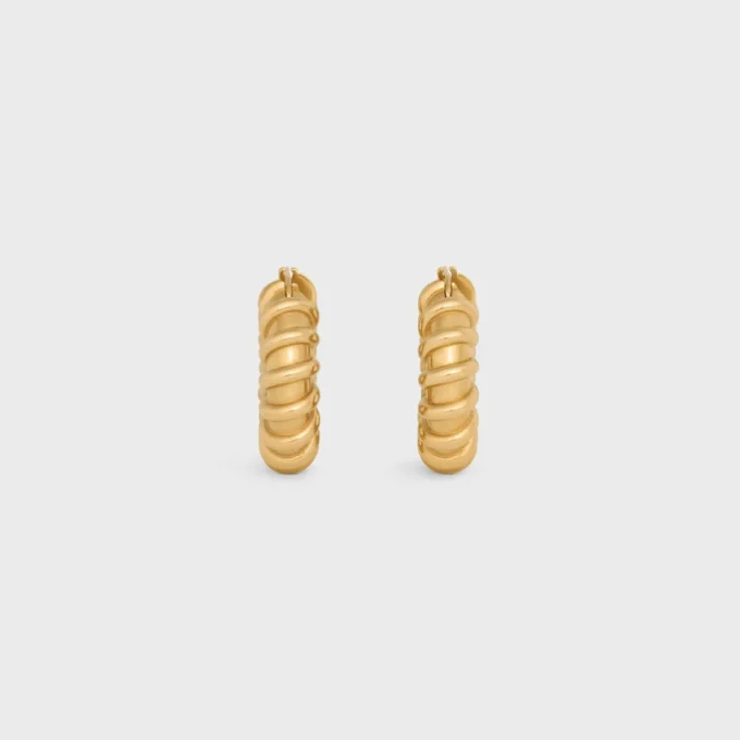 CELINE Dafila Torsade Creolen aus Messing mit Goldfinish CELINE Dafila Torsade Creolen aus Messing mit Goldfinish