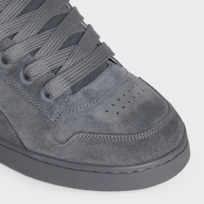 CELINE Huntington Low Lace-Up Sneaker aus Wildleder und Mesh CELINE Huntington Low Lace-Up Sneaker aus Wildleder und Mesh