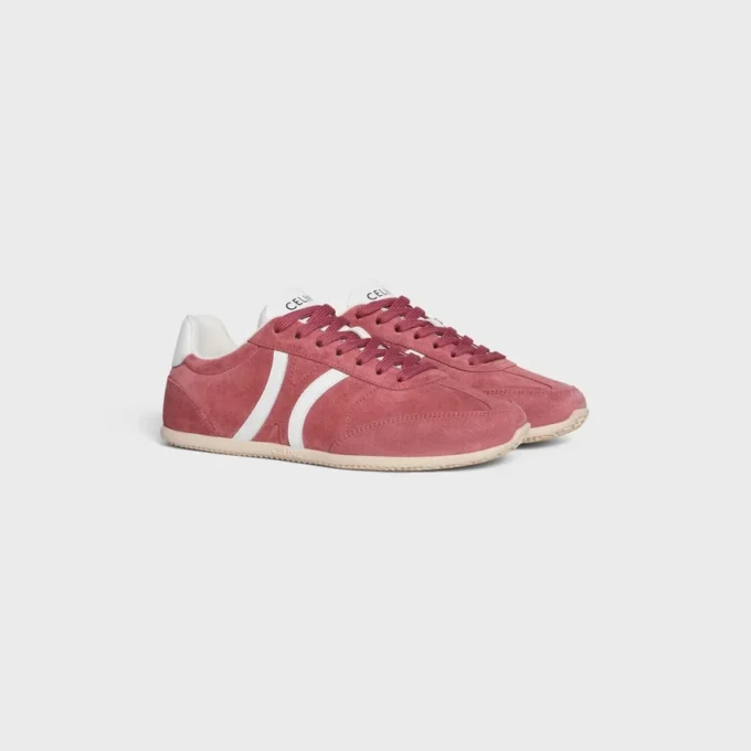 CELINE Jogger Low Schnürsneaker mit Triomphe-Motiv aus Wildleder und Kalbsleder CELINE Jogger Low Schnürsneaker mit Triomphe-Motiv aus Wildleder und Kalbsleder