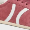 CELINE Jogger Low Schnürsneaker mit Triomphe-Motiv aus Wildleder und Kalbsleder CELINE Jogger Low Schnürsneaker mit Triomphe-Motiv aus Wildleder und Kalbsleder