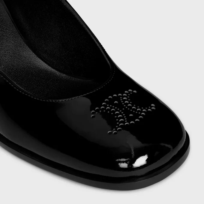 CELINE Lily Perforated Triomphe Babies aus lackiertem Kalbsleder CELINE Lily Perforated Triomphe Babies aus lackiertem Kalbsleder