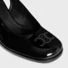 CELINE Lily Perforated Triomphe Slingback aus lackiertem Kalbsleder CELINE Lily Perforated Triomphe Slingback aus lackiertem Kalbsleder