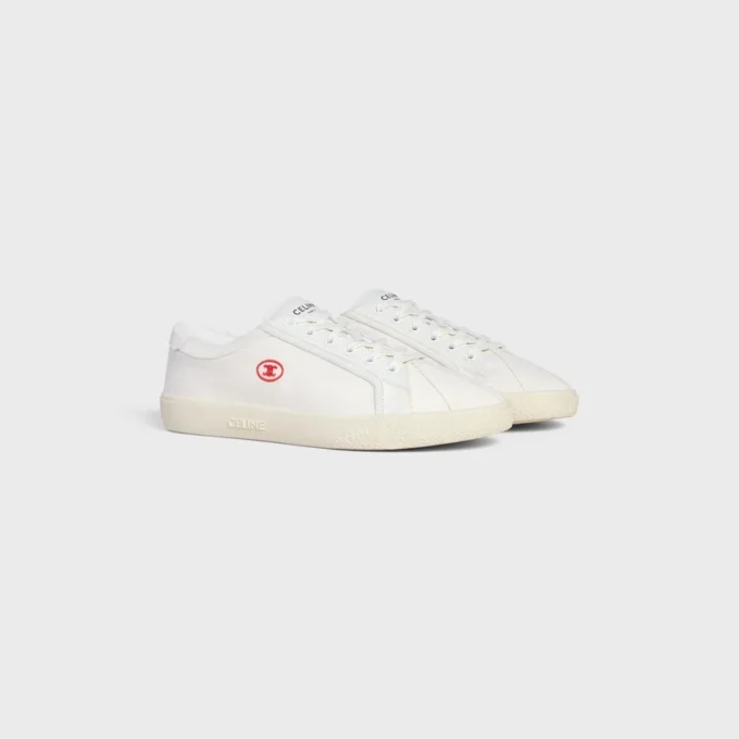 CELINE Lou Low Schnürsneaker mit Triomphe-Logo aus Canvas und Kalbsleder CELINE Lou Low Schnürsneaker mit Triomphe-Logo aus Canvas und Kalbsleder