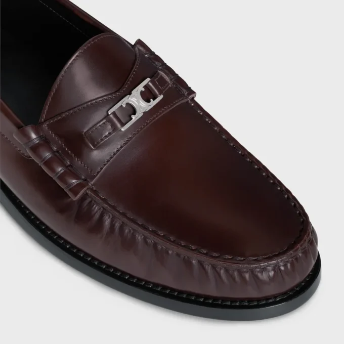 Celine Luco Triomphe Loafer aus poliertem Stierleder Celine Luco Triomphe Loafer aus poliertem Stierleder