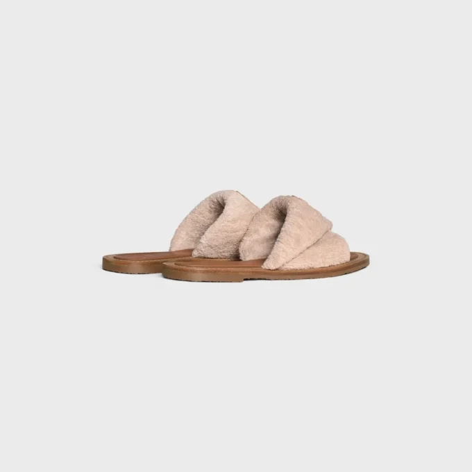 CELINE Lympia Twisted Sandale aus Sponge-Stoff CELINE Lympia Twisted Sandale aus Sponge-Stoff