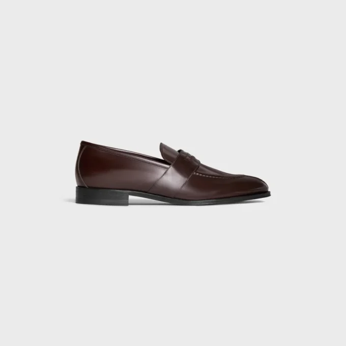 CELINE Malaquais Penny Triomphe Loafer aus poliertem Stierleder CELINE Malaquais Penny Triomphe Loafer aus poliertem Stierleder