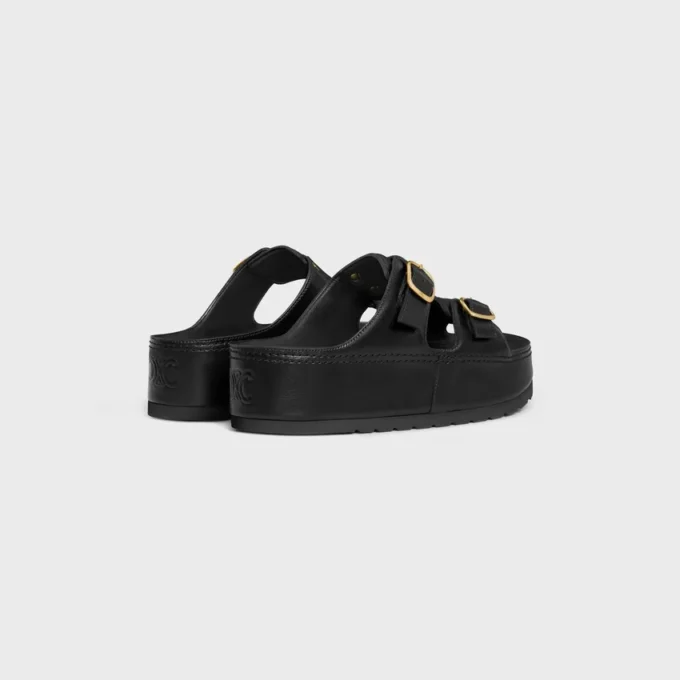CELINE Polly Wedge Mule aus Kalbsleder CELINE Polly Wedge Mule aus Kalbsleder
