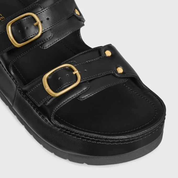 CELINE Polly Wedge Mule aus Kalbsleder CELINE Polly Wedge Mule aus Kalbsleder