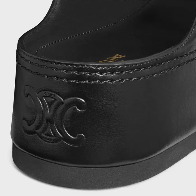 CELINE Polly Wedge Mule aus Kalbsleder CELINE Polly Wedge Mule aus Kalbsleder