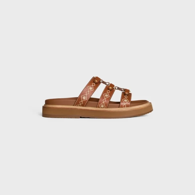CELINE – Tippi Slide aus besticktem Kalbsleder CELINE – Tippi Slide aus besticktem Kalbsleder