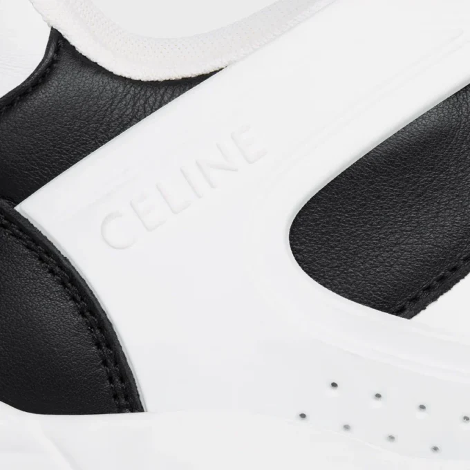 CELINE Trainer CT-07 Niedriger Schnürsneaker aus Kalbsleder CELINE Trainer CT-07 Niedriger Schnürsneaker aus Kalbsleder
