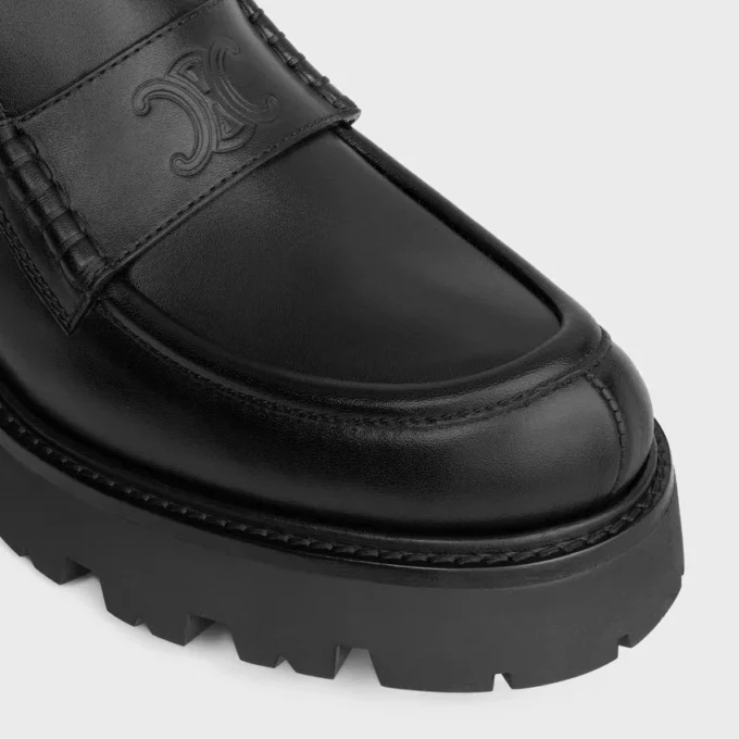 CELINE Triomphe – Loafer aus pflanzlich gegerbtem Kalbsleder und Kalbsleder CELINE Triomphe – Loafer aus pflanzlich gegerbtem Kalbsleder und Kalbsleder