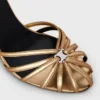 CELINE Triomphe Sandale aus laminiertem Lammleder CELINE Triomphe Sandale aus laminiertem Lammleder