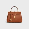 Classique 16 Tasche aus naturbelassenem Kalbsleder Classique 16 Tasche aus naturbelassenem Kalbsleder