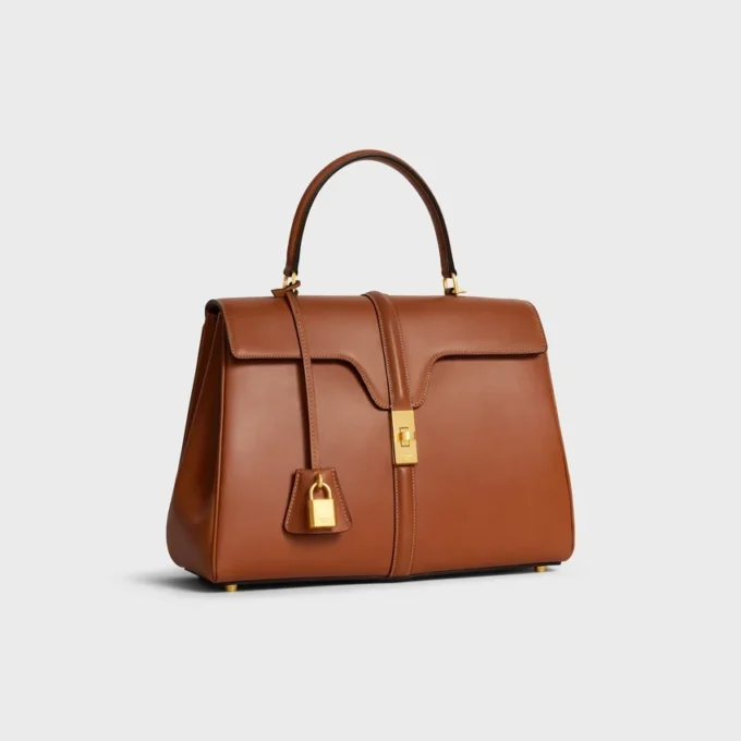 Classique 16 Tasche aus naturbelassenem Kalbsleder Classique 16 Tasche aus naturbelassenem Kalbsleder