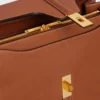 Classique 16 Tasche aus naturbelassenem Kalbsleder Classique 16 Tasche aus naturbelassenem Kalbsleder