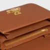 Classique Triomphe Tasche aus naturfarbenem Kalbsleder Classique Triomphe Tasche aus naturfarbenem Kalbsleder