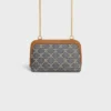 Clutch mit Kette aus Jacquard Triomphe All Over Clutch mit Kette aus Jacquard Triomphe All Over