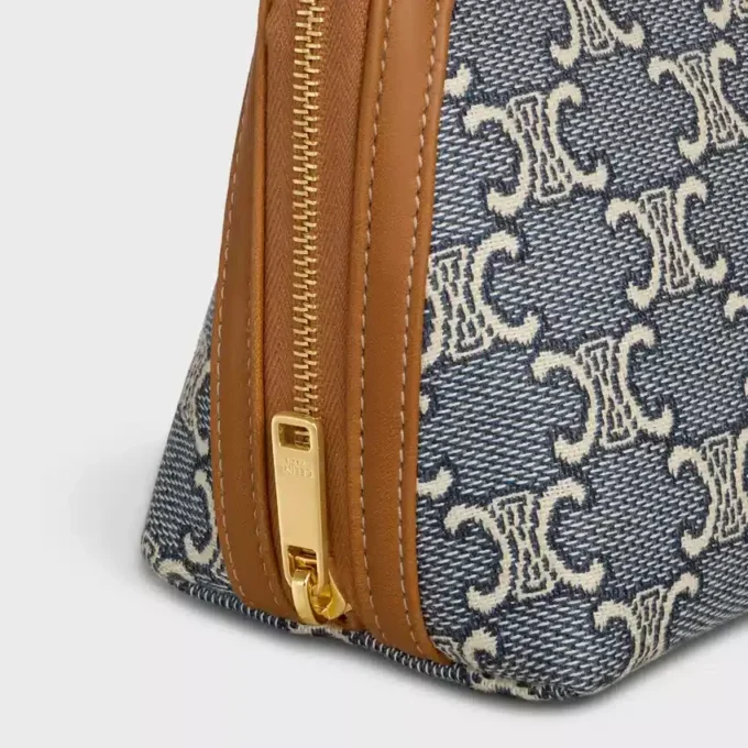 Clutch mit Kette aus Jacquard Triomphe All Over Clutch mit Kette aus Jacquard Triomphe All Over