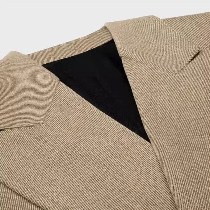 Colonne-Jacke aus Wolle Colonne-Jacke aus Wolle