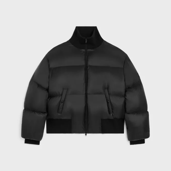 Daunenjacke aus leichtem Nylon